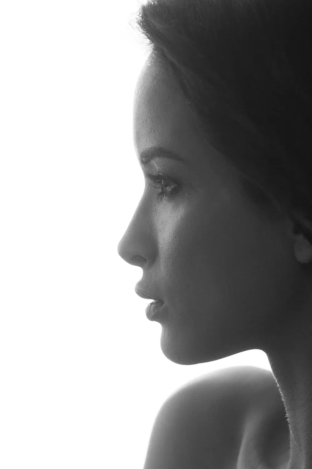 SENSUAL ENCOUNTER - Image 3