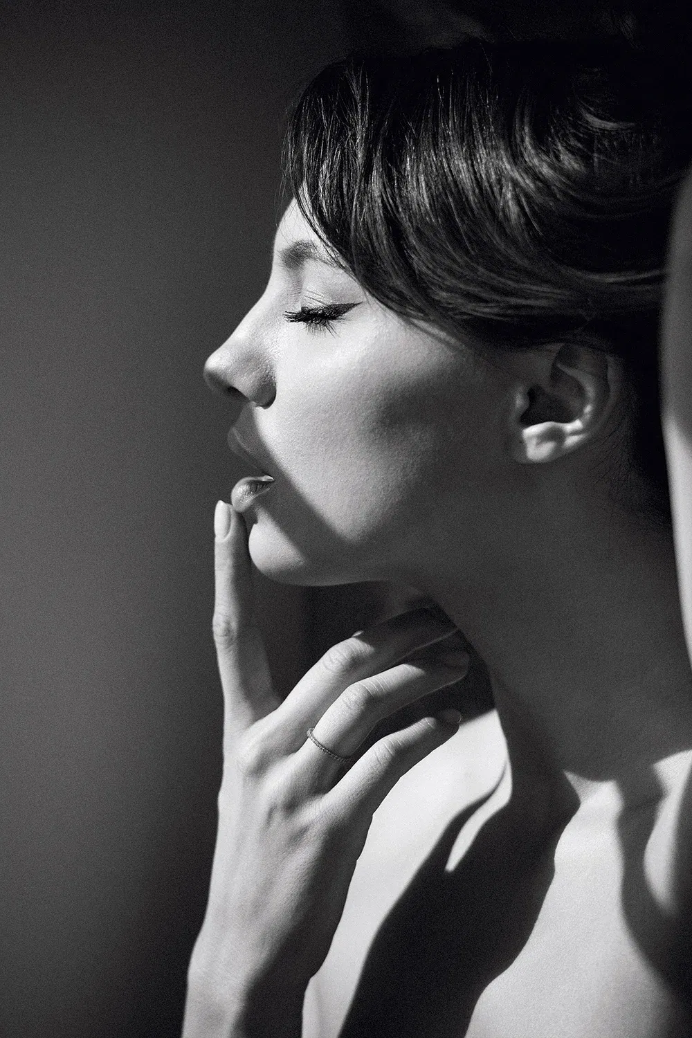 TOUCH MY LIPS, FEEL MY THOUGHTS - Image 2