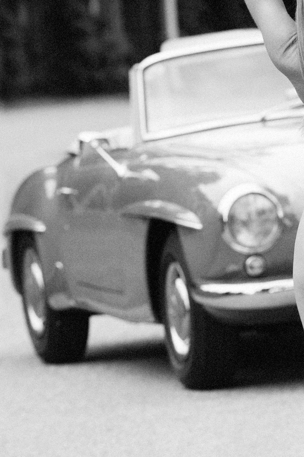 MISS NITBRITT AND HER SL - Image 6