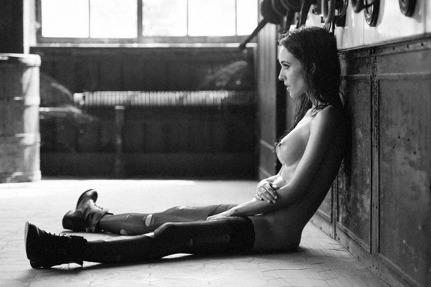 Erotische Fotografie mit KI – Fine-Art-Aktfotografie von Martin Wieland, echte Nähe statt perfekter Simulation